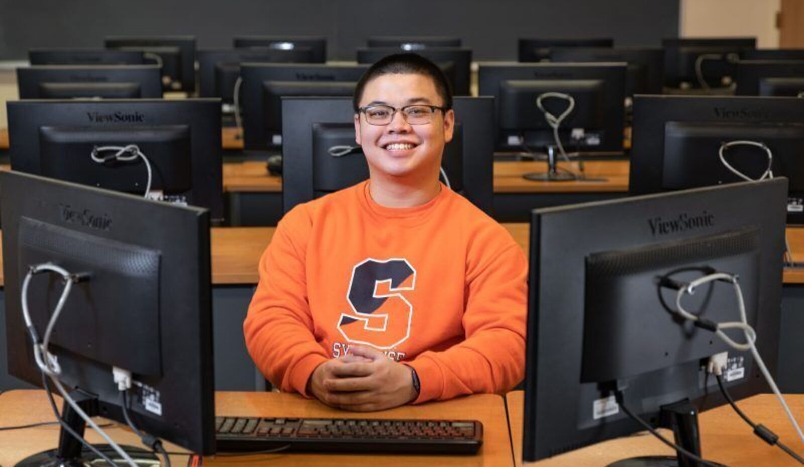 Cheering on the Next Generation of Orange Students