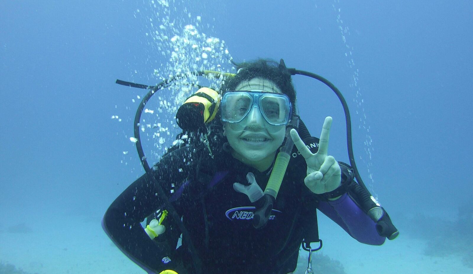 UA New York Harbor Students Become Certified Divers on Bahamas Excursion