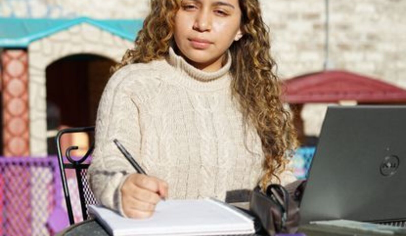 NYC high school seniors face a new challenge: applying to college in a pandemic